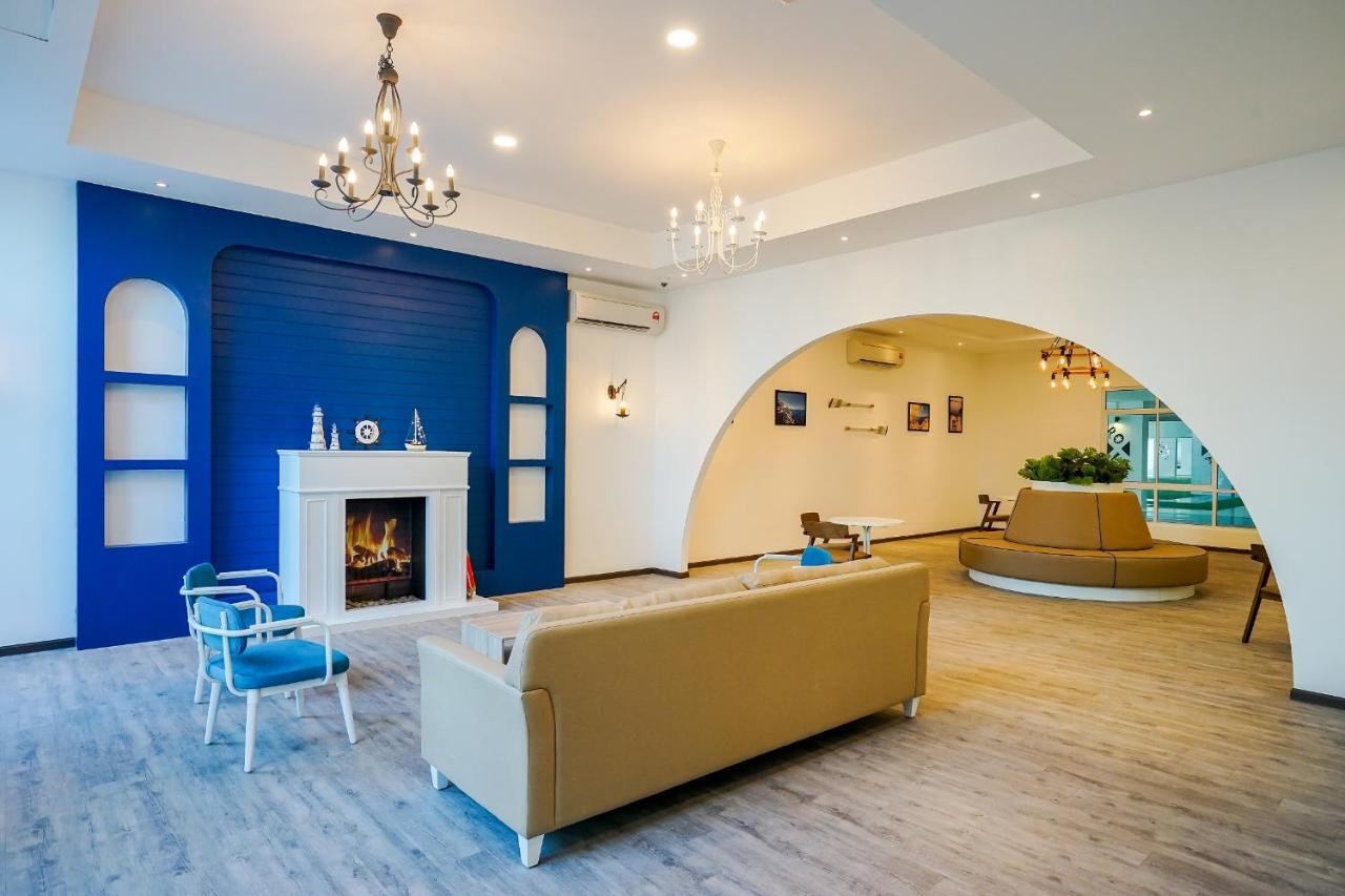 Tanjung TokongWhite Lagom Scandinavian House, By Sanguineアパートメント エクステリア 写真